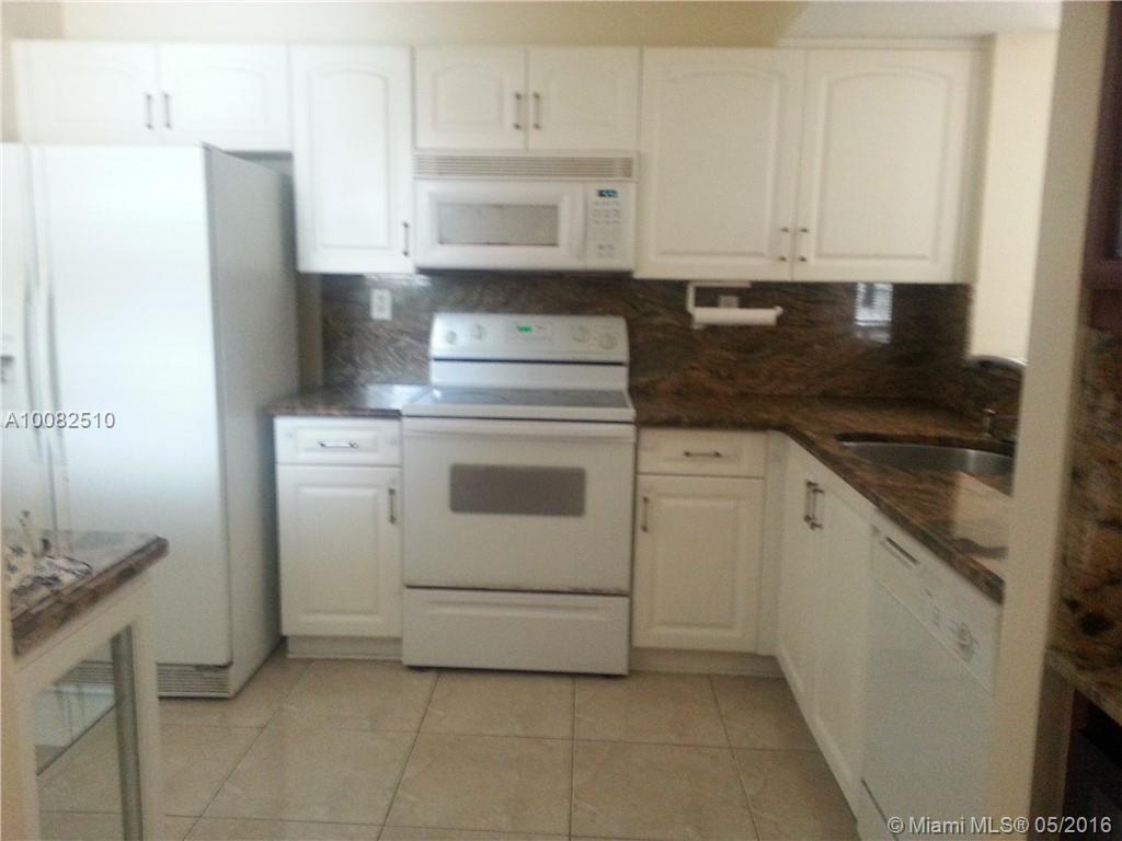 Villa Doral Condo - Residential Lease