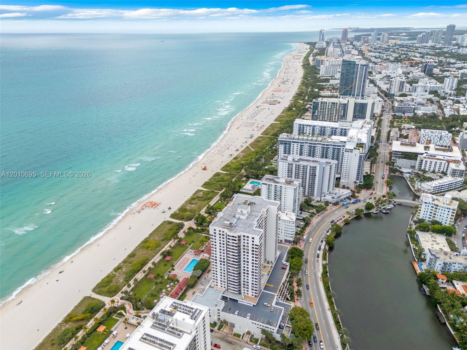 CLUB ATLANTIS CONDO - Residential