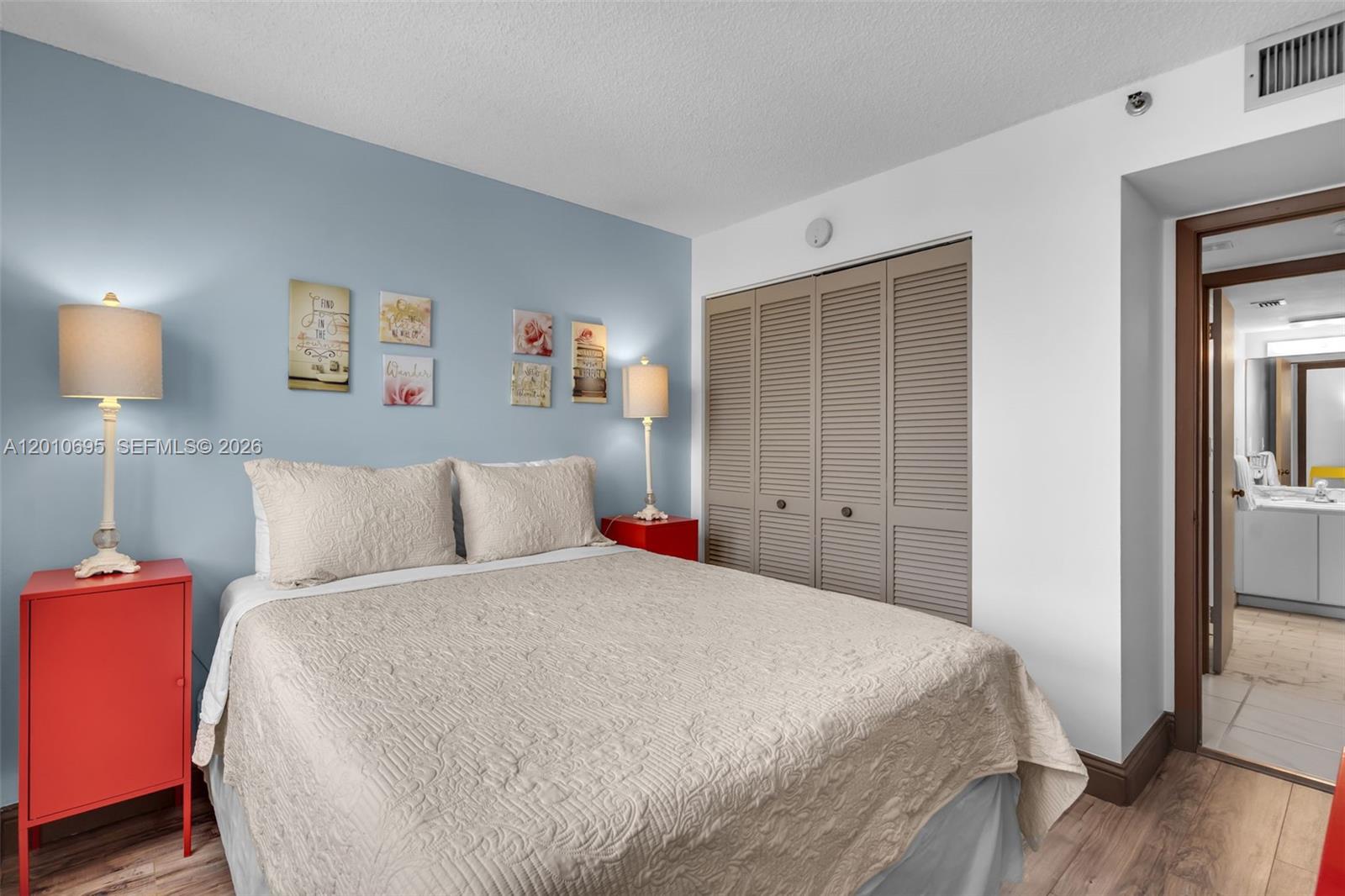 CLUB ATLANTIS CONDO - Residential