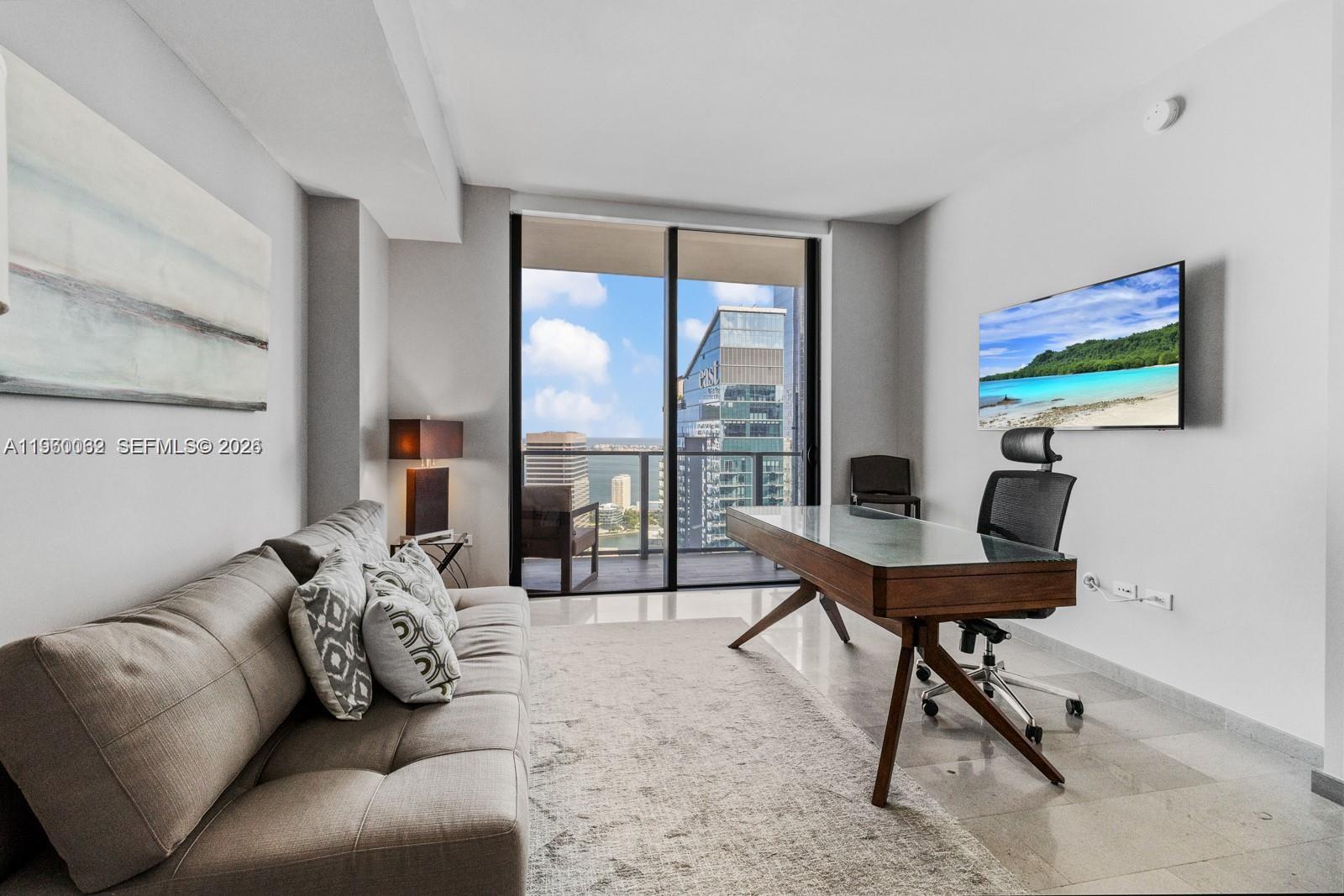 RISE CONDO - Residential