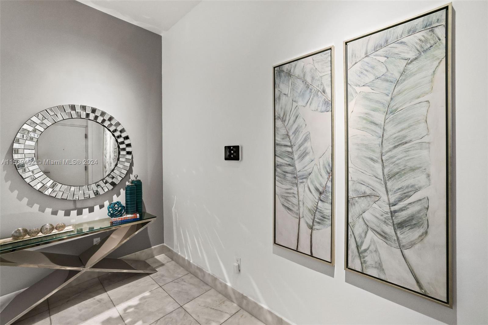 THE MERIDIAN CONDO - Residential