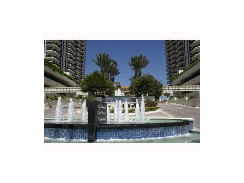 BLUE DIAMOND CONDO - Residential Lease