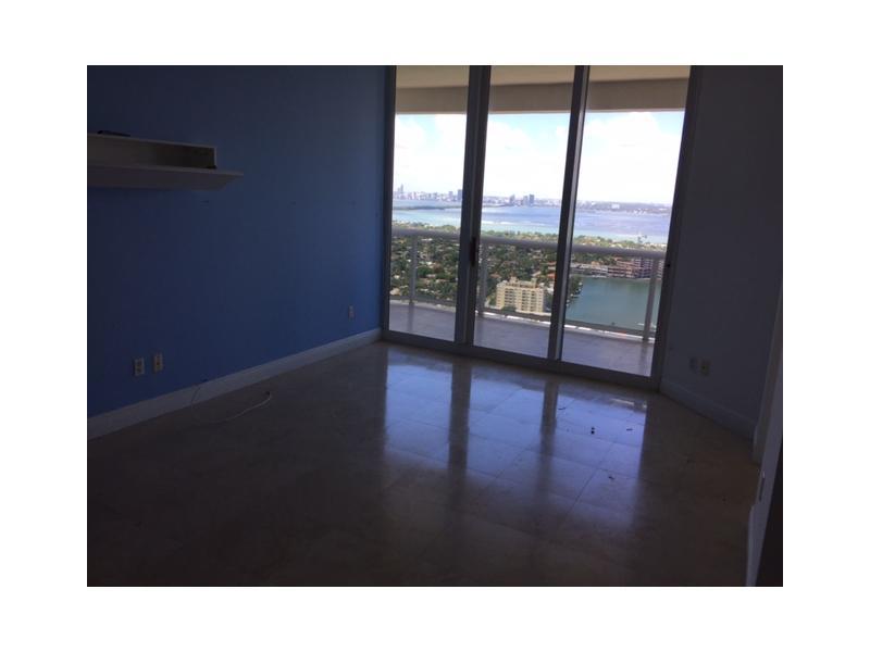 BLUE DIAMOND CONDO - Residential Lease