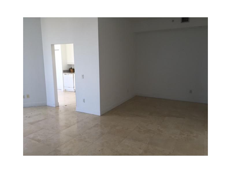 BLUE DIAMOND CONDO - Residential Lease