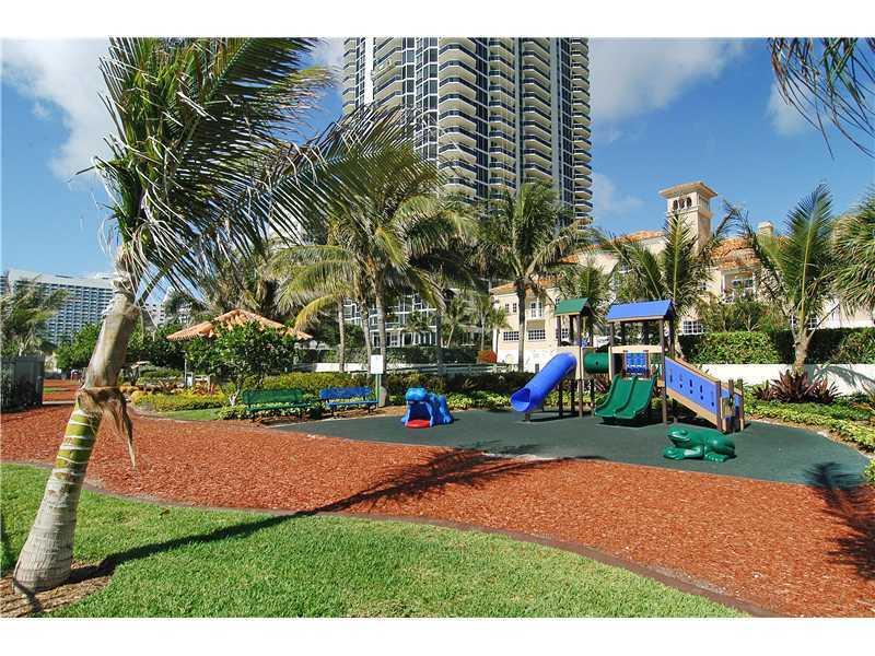 BLUE DIAMOND CONDO - Residential Lease