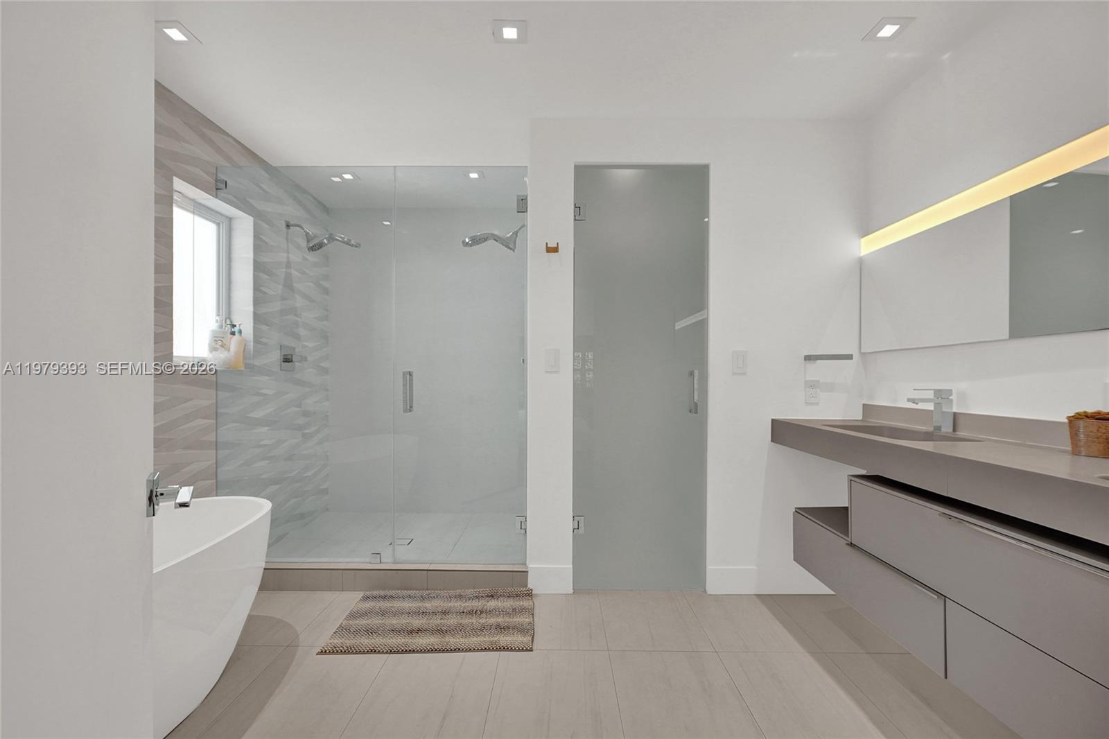 SKYKNOLL ESTATES REPLAT - Residential