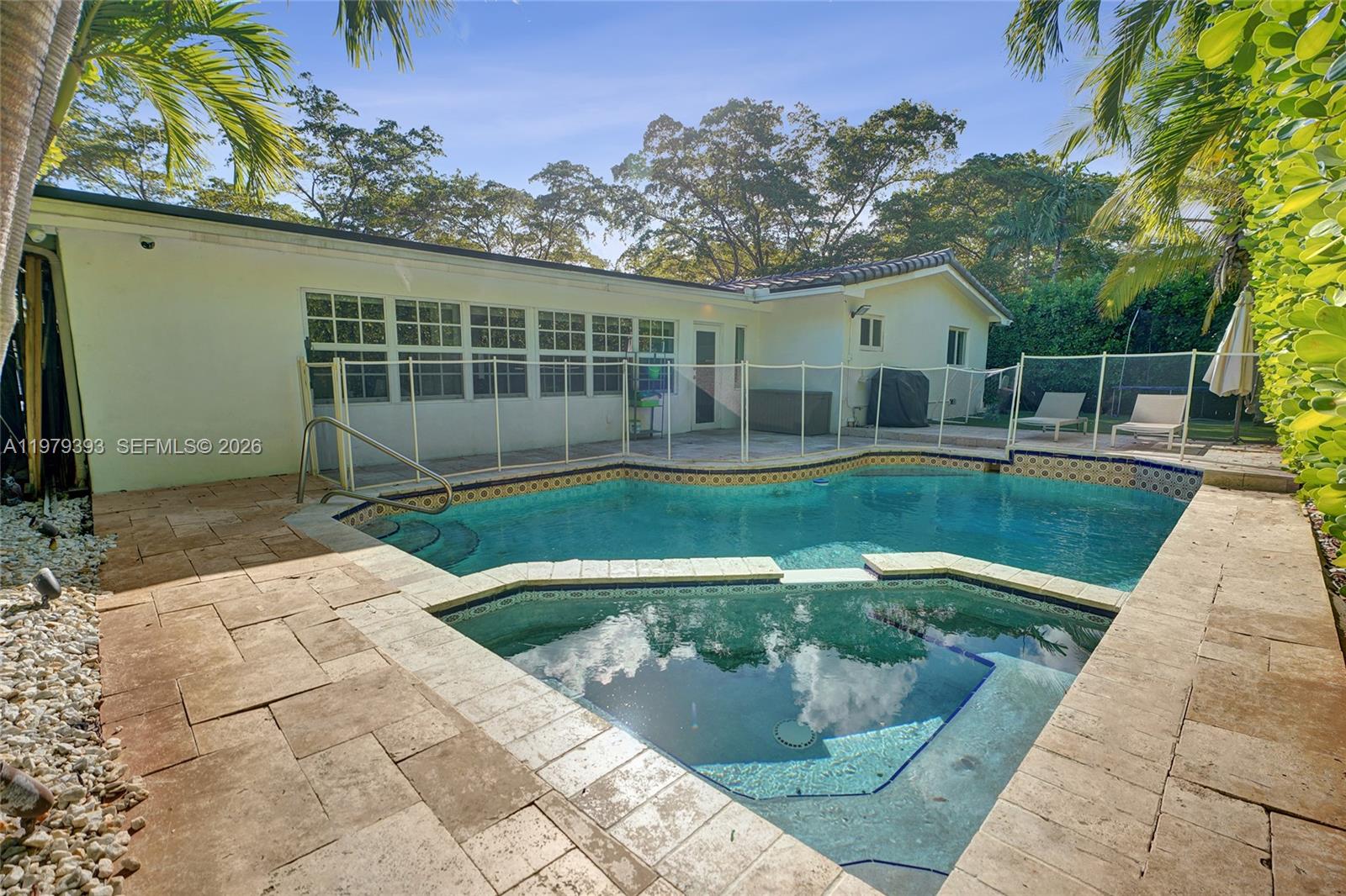 SKYKNOLL ESTATES REPLAT - Residential