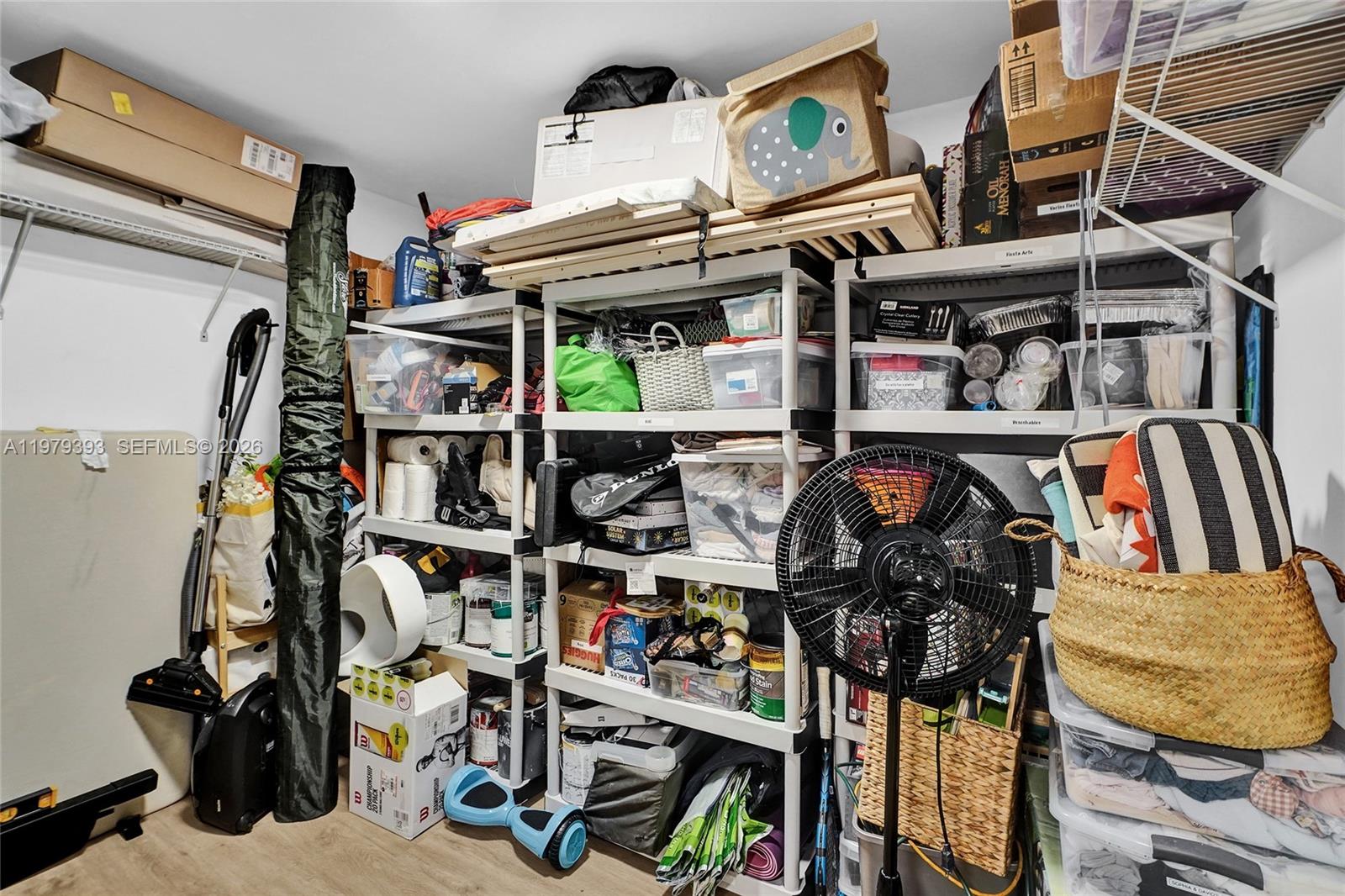 SKYKNOLL ESTATES REPLAT - Residential