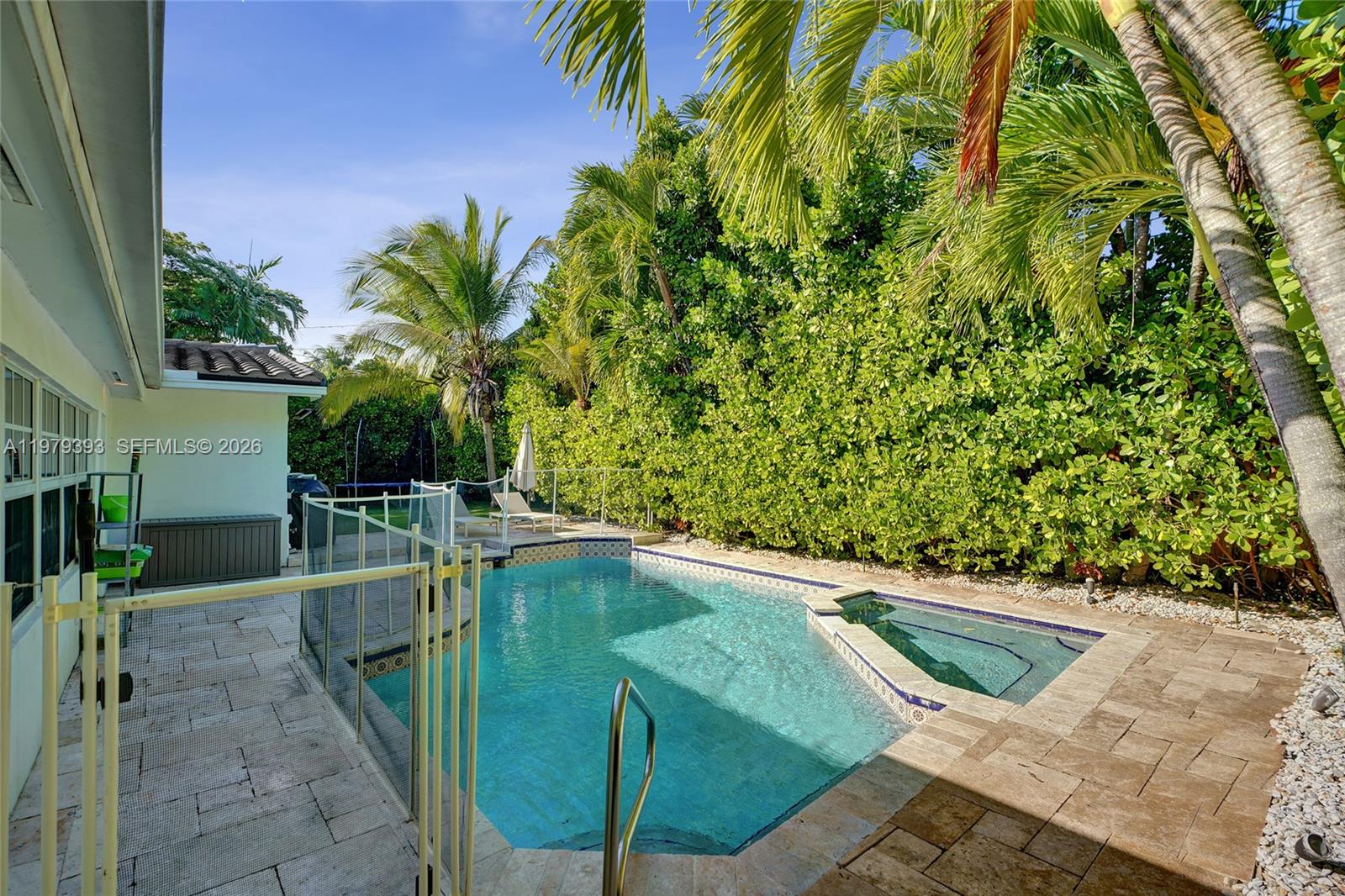 SKYKNOLL ESTATES REPLAT - Residential