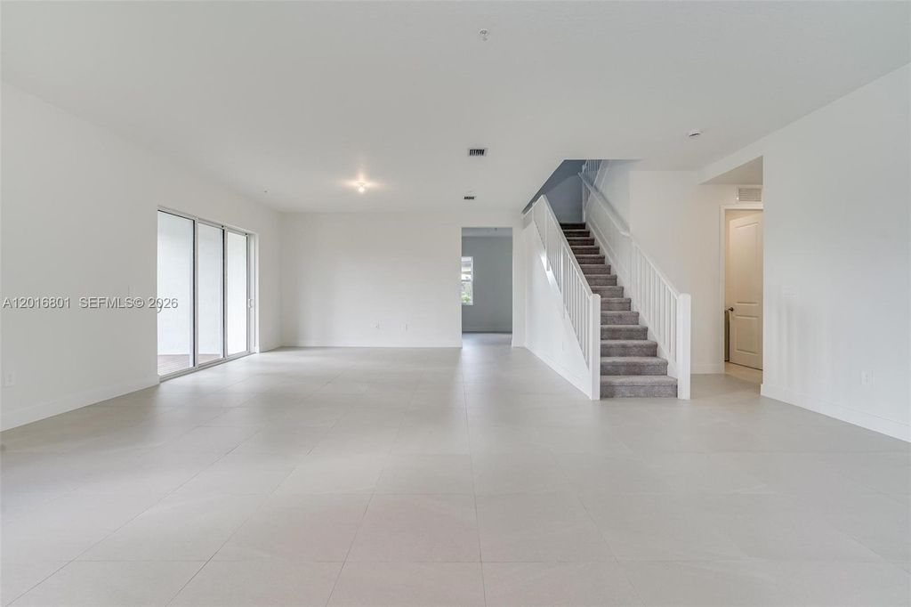 Photo of 4480 SW 122nd Ter #0, Davie, FL 33330 (MLS # A12016801)