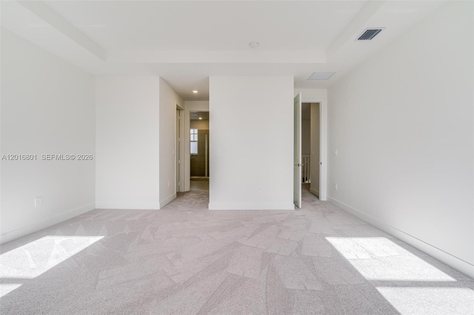 RESERVE AT DAVIE - Residential Lease