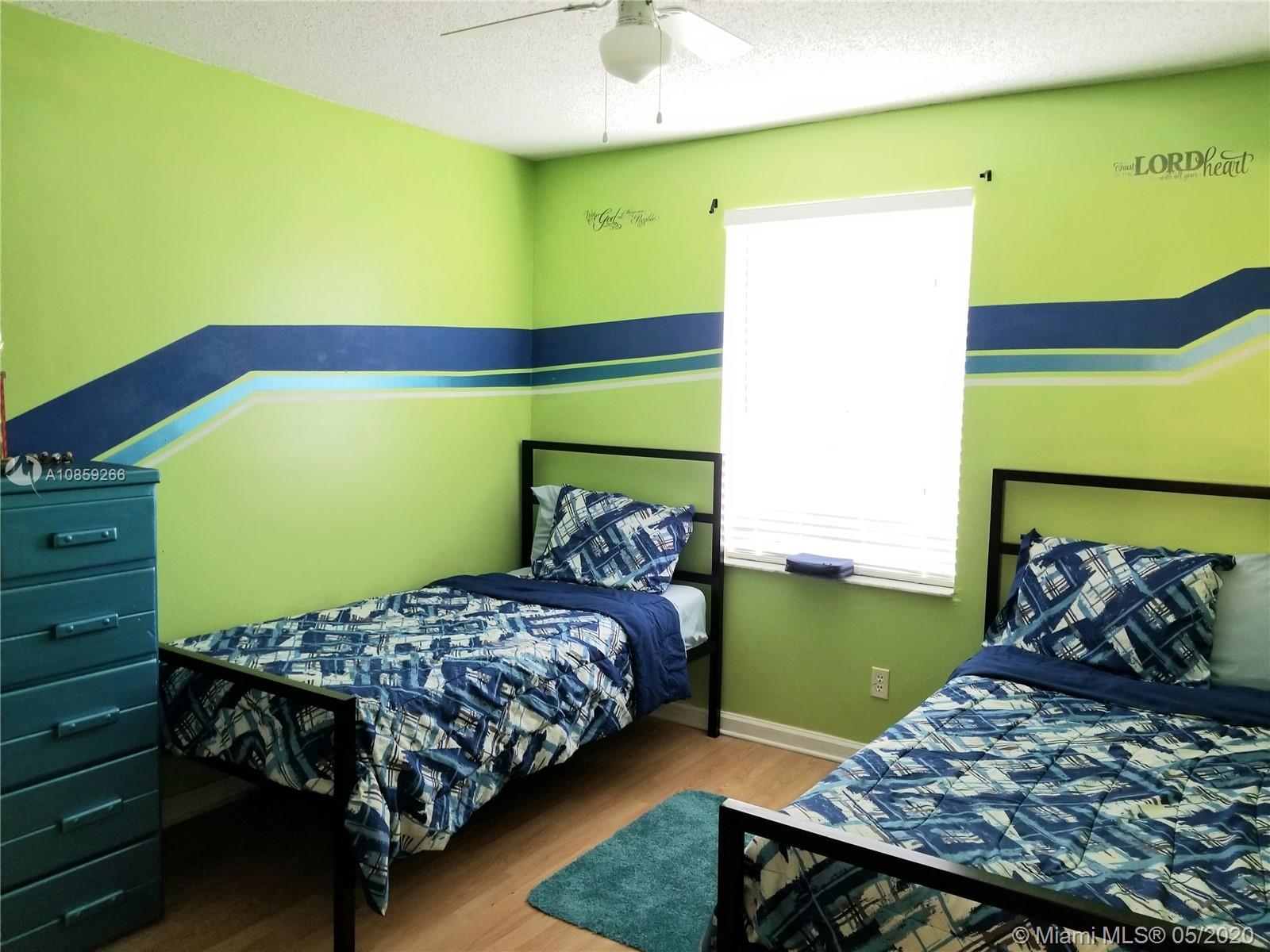 LAKES OF NEWPORT II - Residential