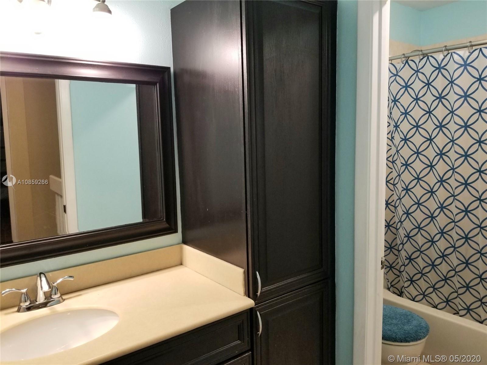 LAKES OF NEWPORT II - Residential