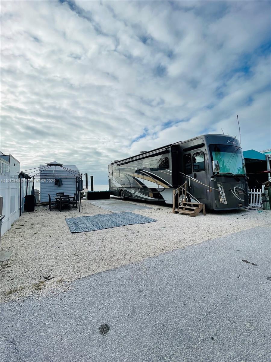 CALUSA CAMPGROUND - Land