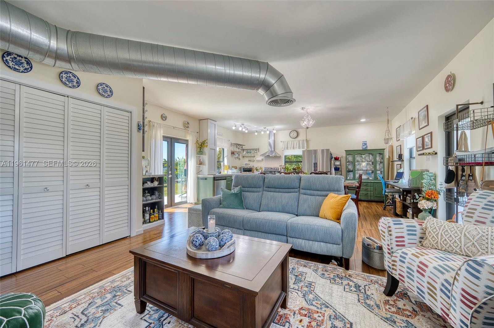 FL CITY HIGHLANDS - Residential