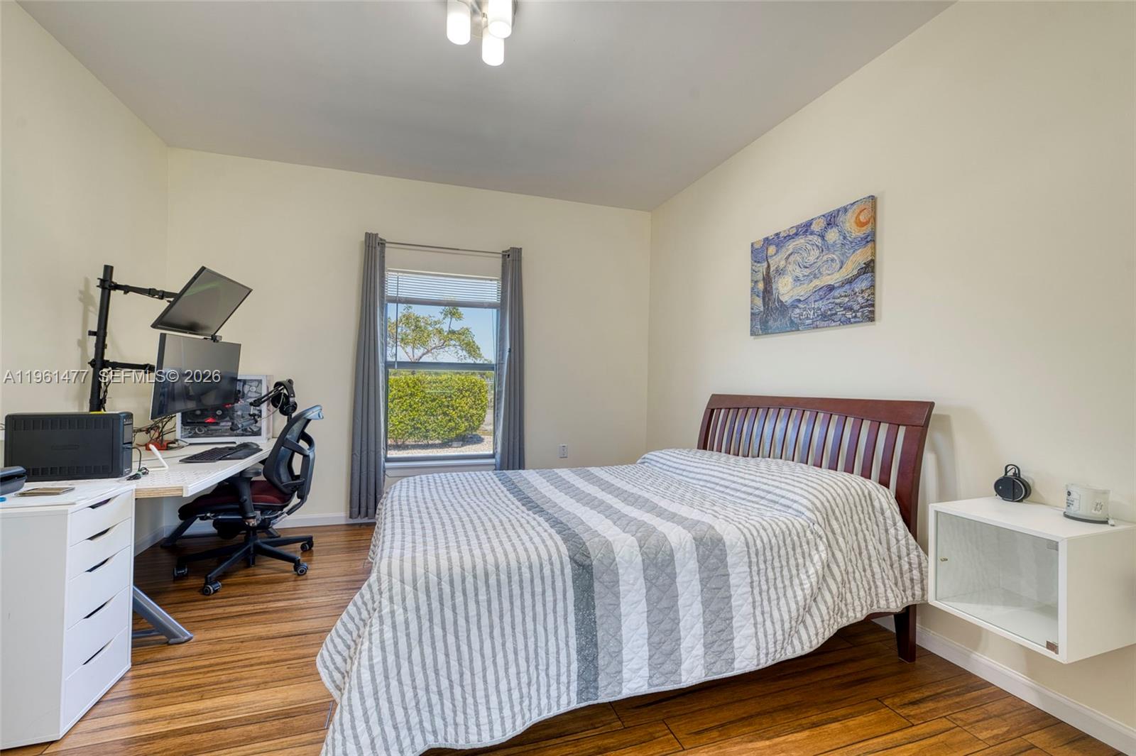 FL CITY HIGHLANDS - Residential