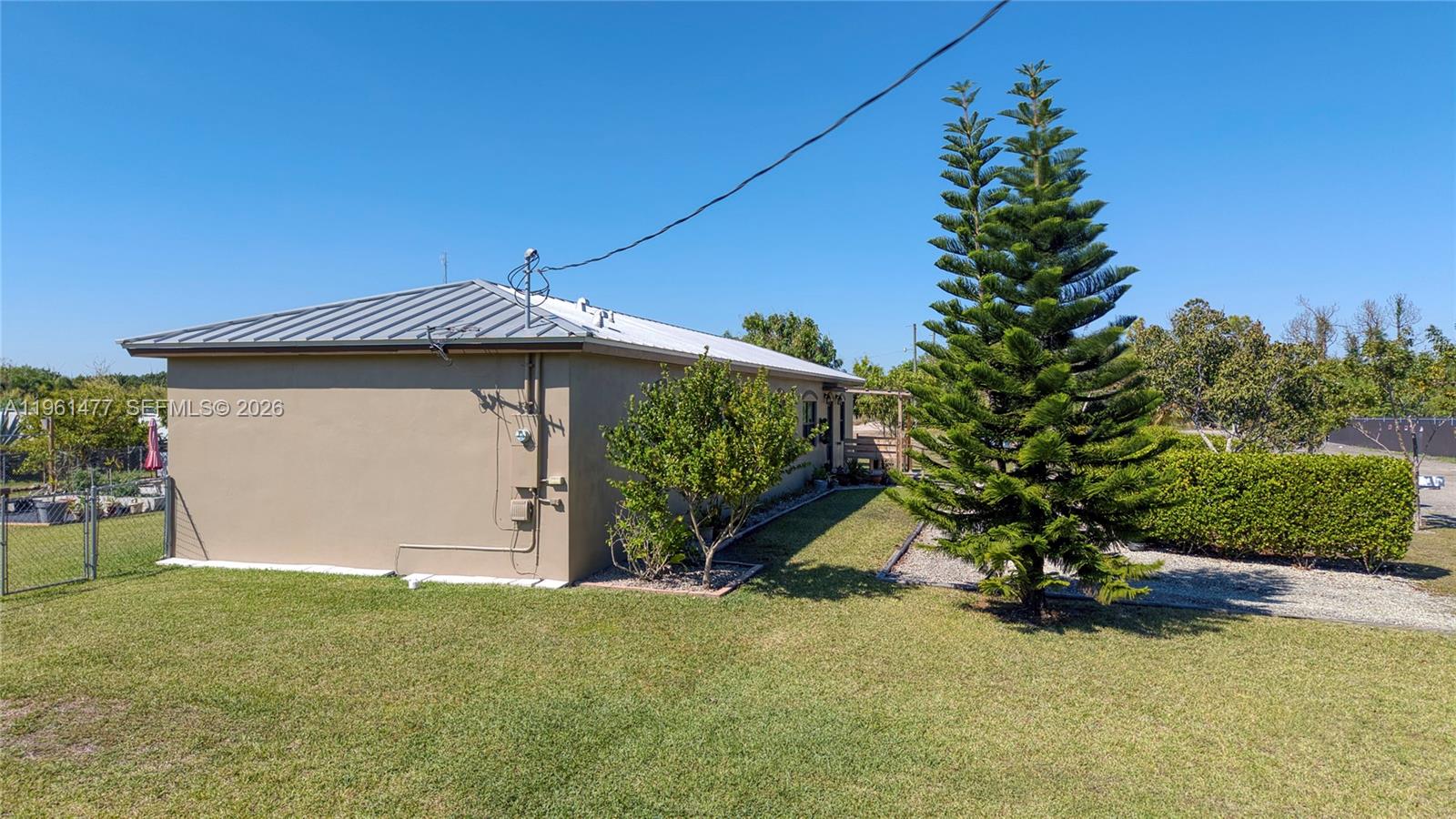 FL CITY HIGHLANDS - Residential