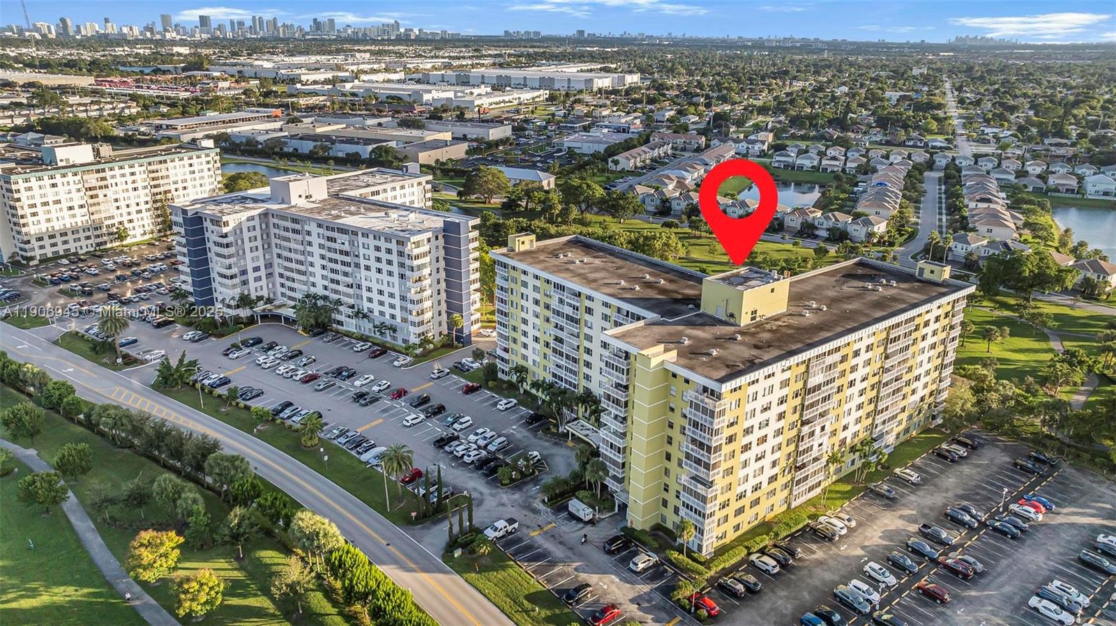 HILLCREST NO 21 CONDO - Residential