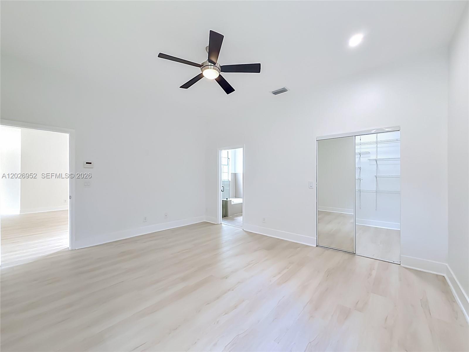 EMERALD COURTS - OPAL CRE - Residential