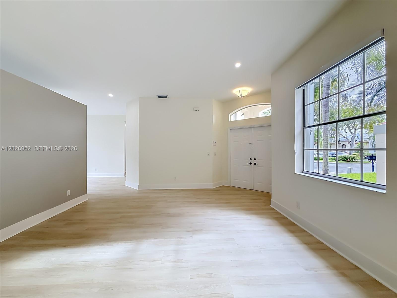 EMERALD COURTS - OPAL CRE - Residential