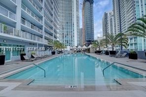 1250 S Miami Ave 813