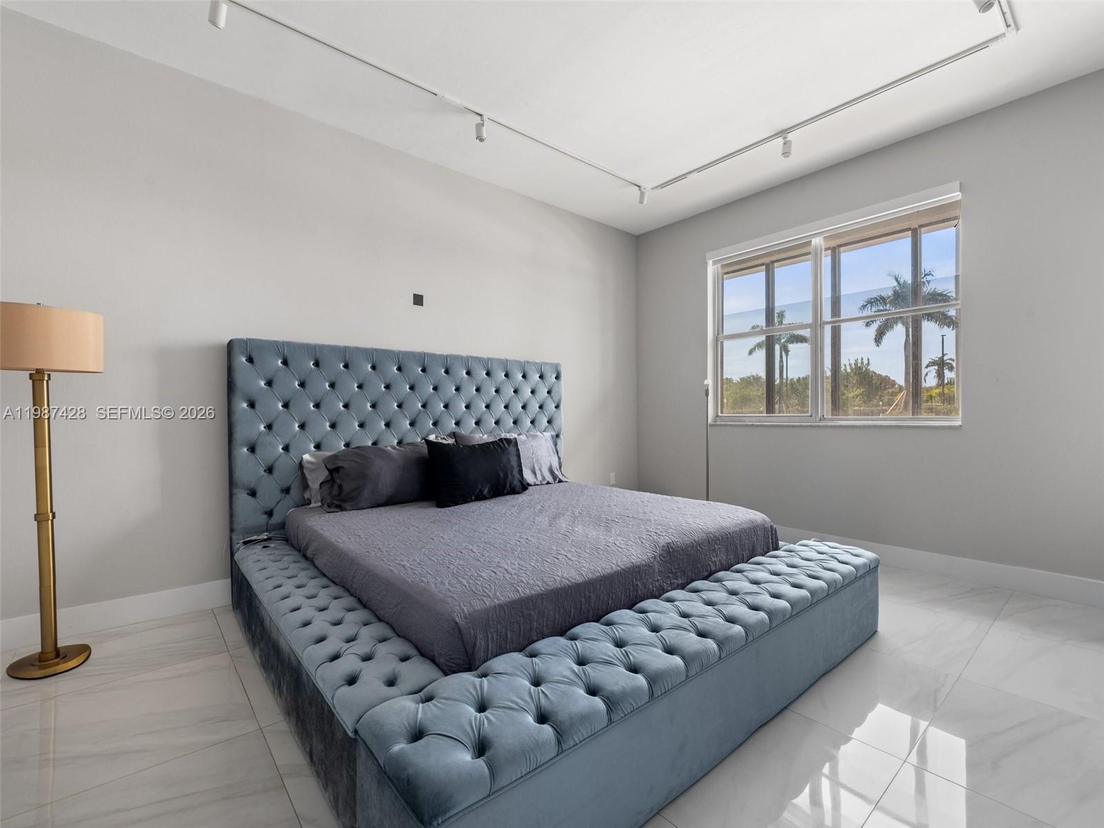 GABLES PLAZA CONDO - Residential Lease