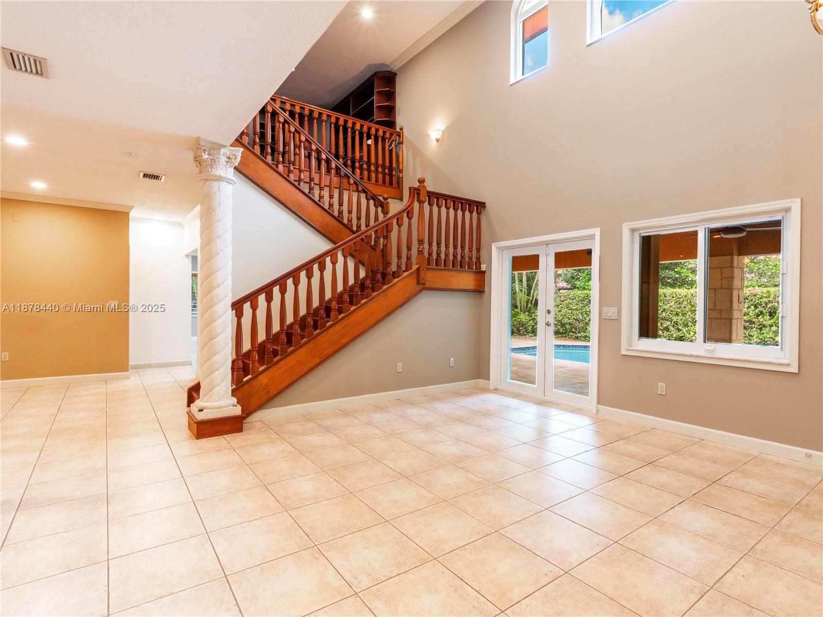 1ST ADDN TO ROYAL OAKS - Residential