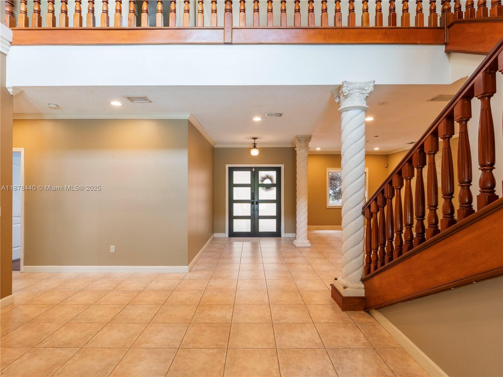 1ST ADDN TO ROYAL OAKS - Residential