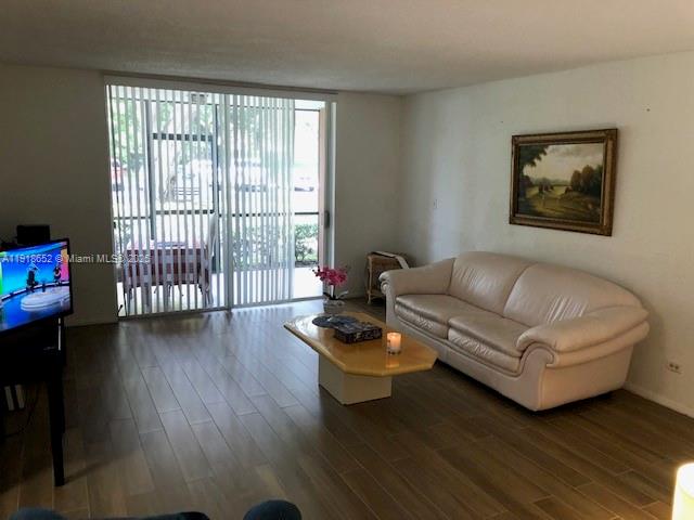 INTERNATIONAL VILLAGE AT - Residential Lease