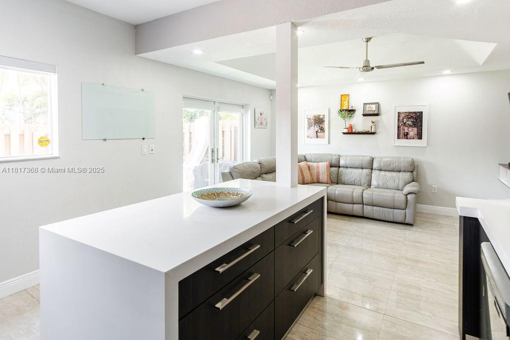 KENDALL VILLAGE TOWNVILLA - Residential