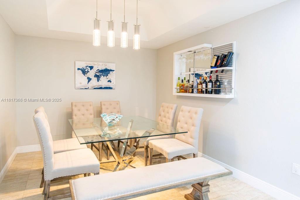 KENDALL VILLAGE TOWNVILLA - Residential