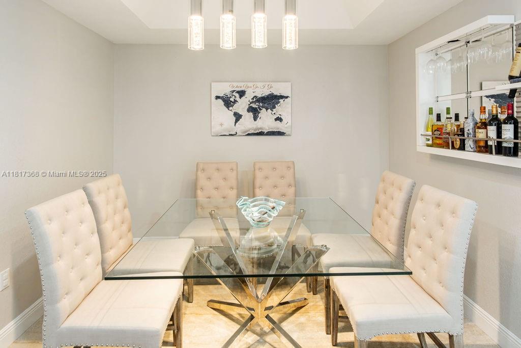 KENDALL VILLAGE TOWNVILLA - Residential