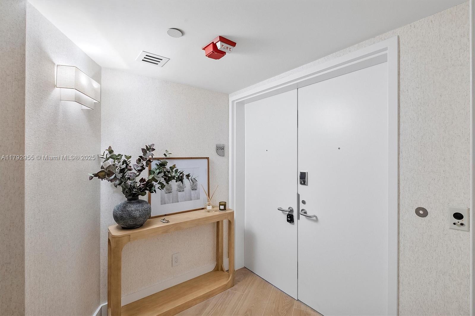 2127 Brickell Ave 2704