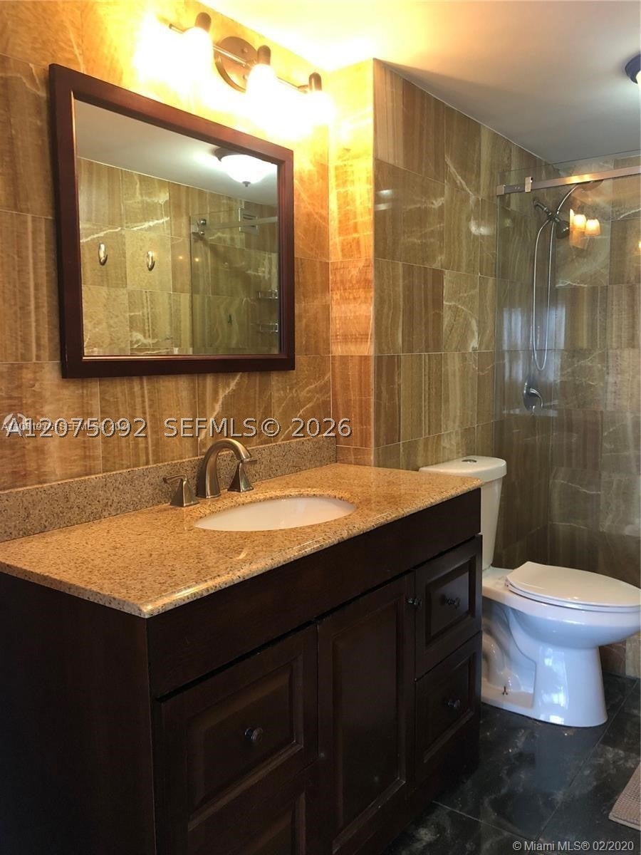600 S Three Islands Blvd 1018