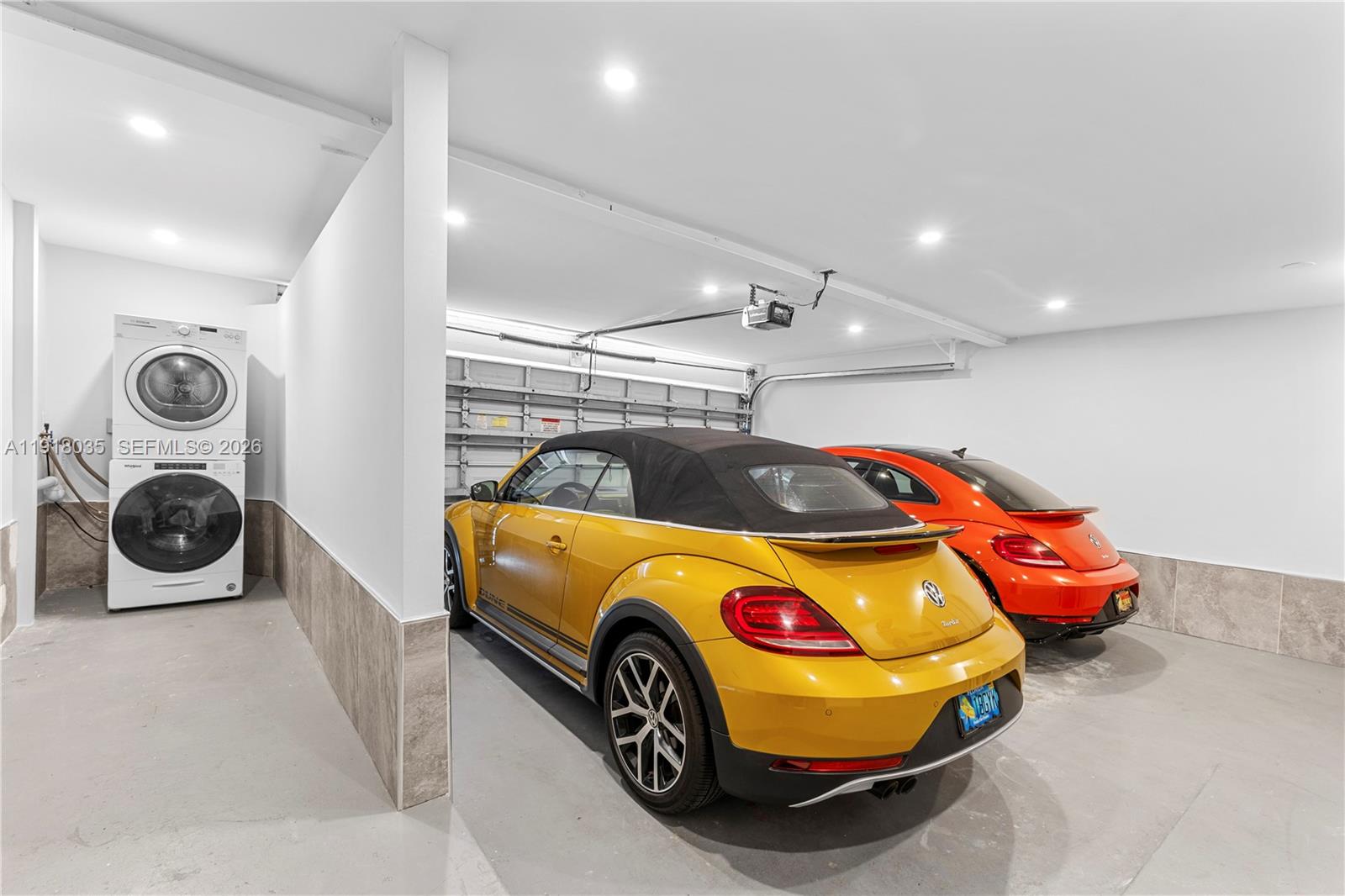 BAYSHORE MANOR - Residential