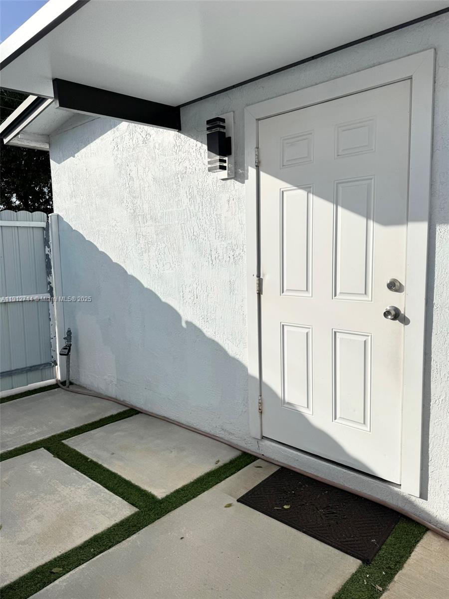 WESTHAVEN HGTS 4TH ADDN - Residential Lease