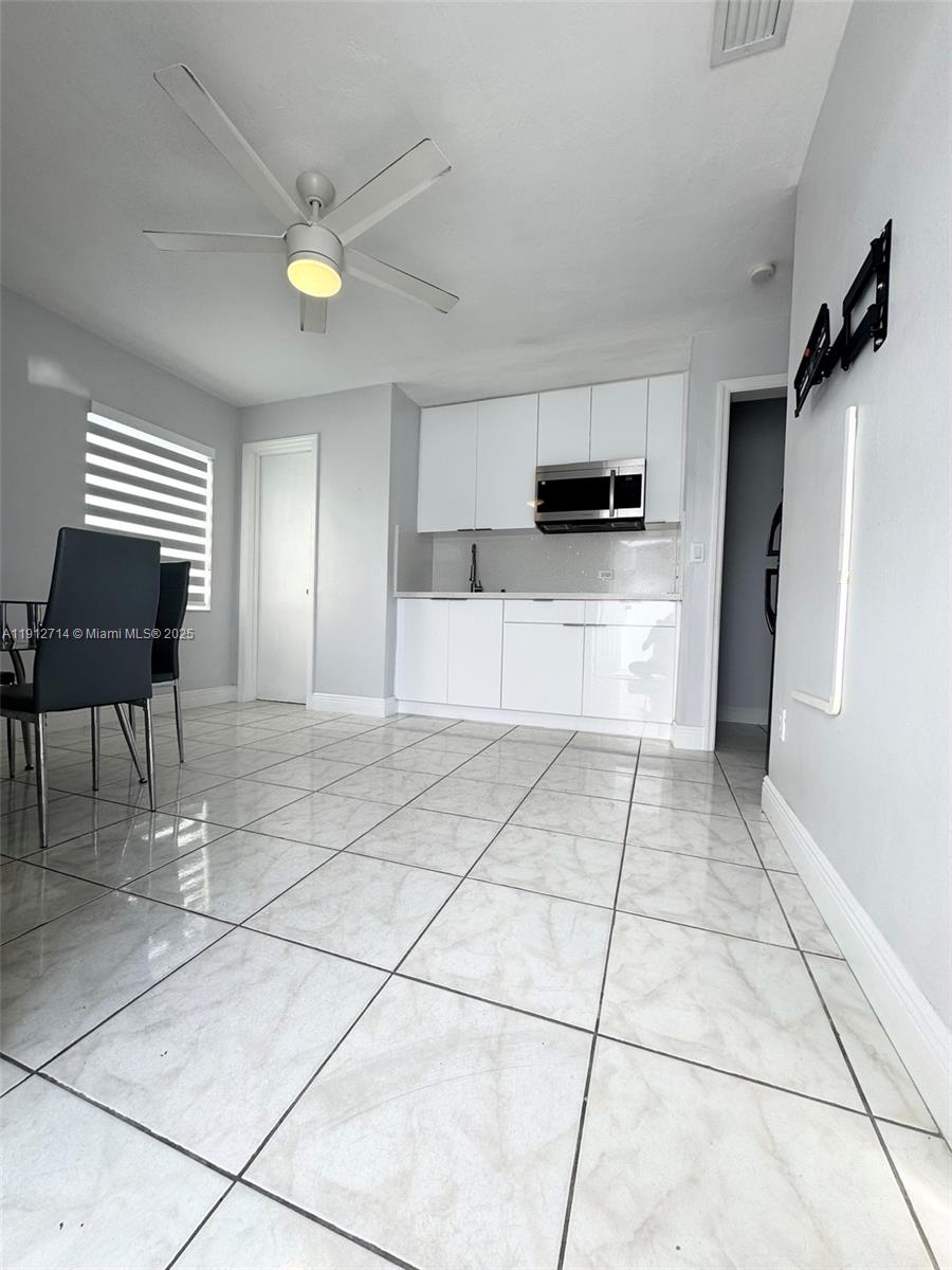 WESTHAVEN HGTS 4TH ADDN - Residential Lease