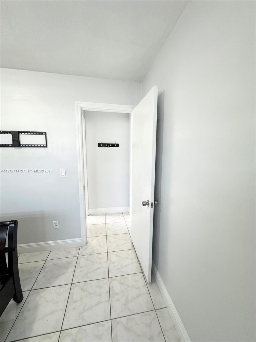 WESTHAVEN HGTS 4TH ADDN - Residential Lease