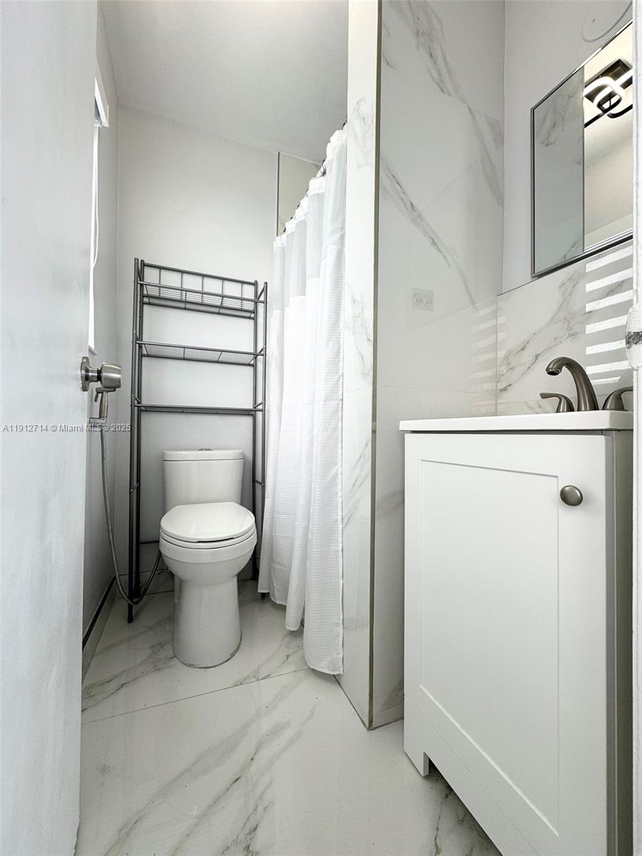 WESTHAVEN HGTS 4TH ADDN - Residential Lease