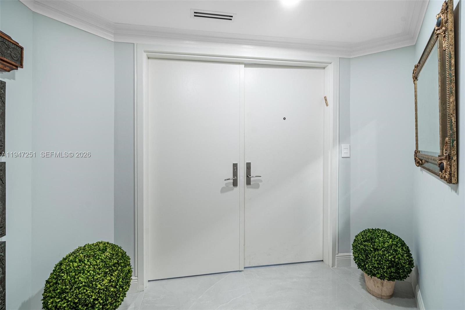 9559 Collins Ave S4-E