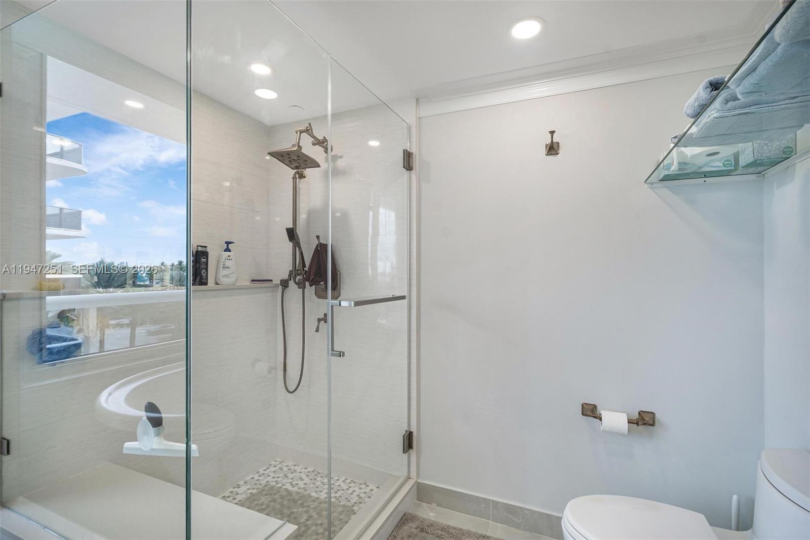 SOLIMAR CONDO - Residential