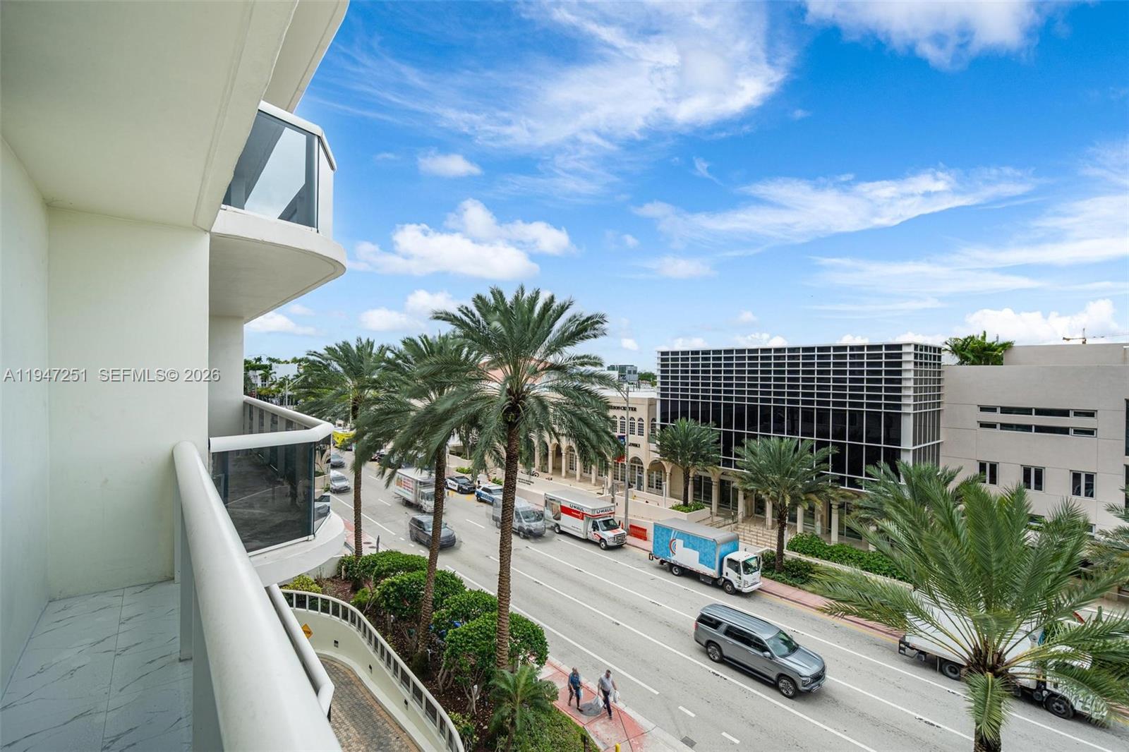 SOLIMAR CONDO - Residential