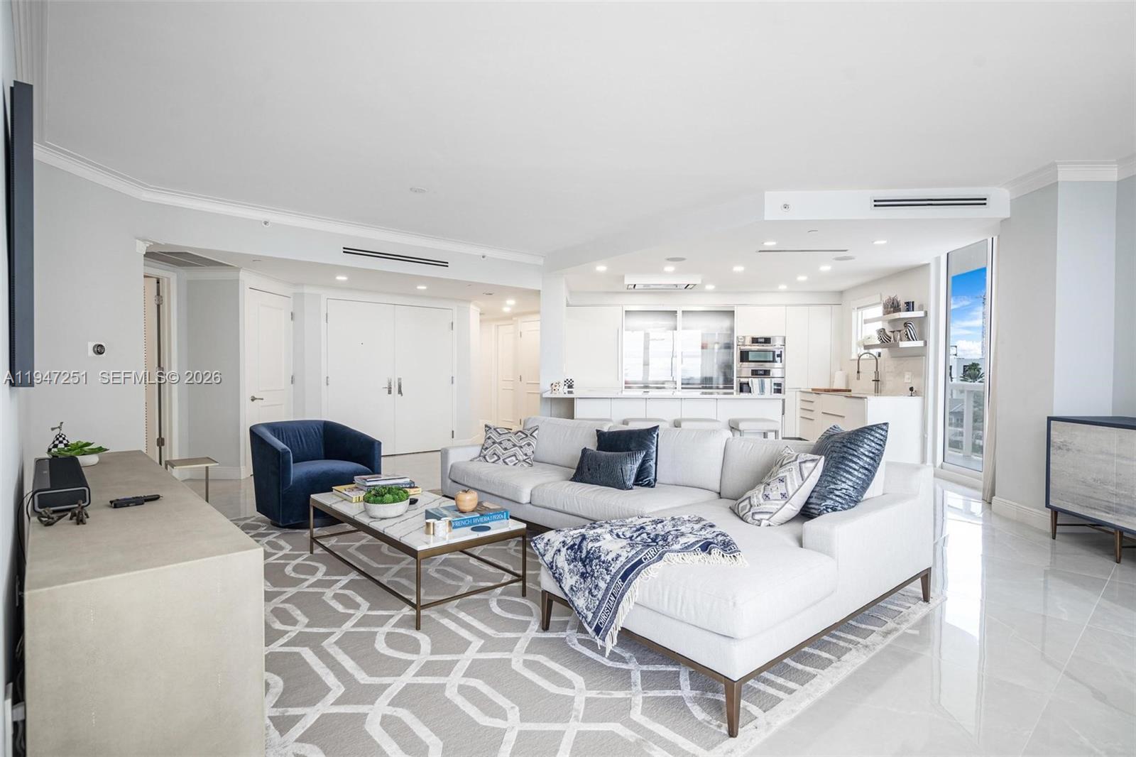 9559 Collins Ave S4-E