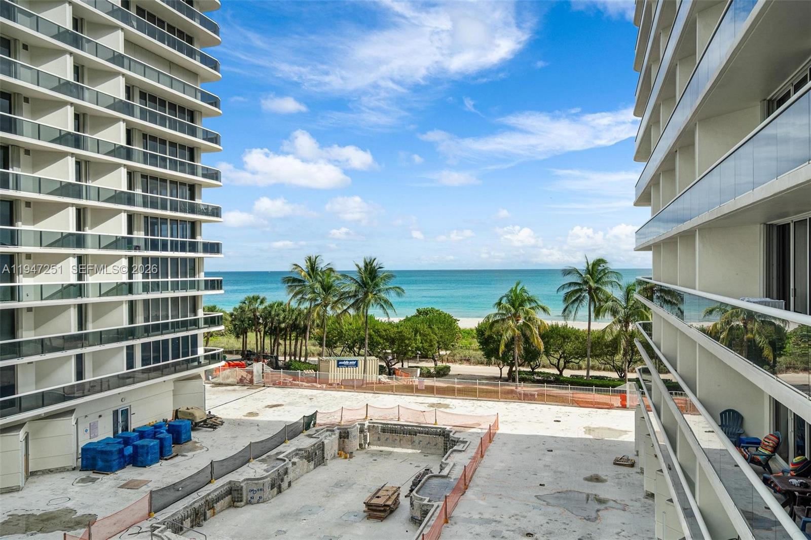 SOLIMAR CONDO - Residential