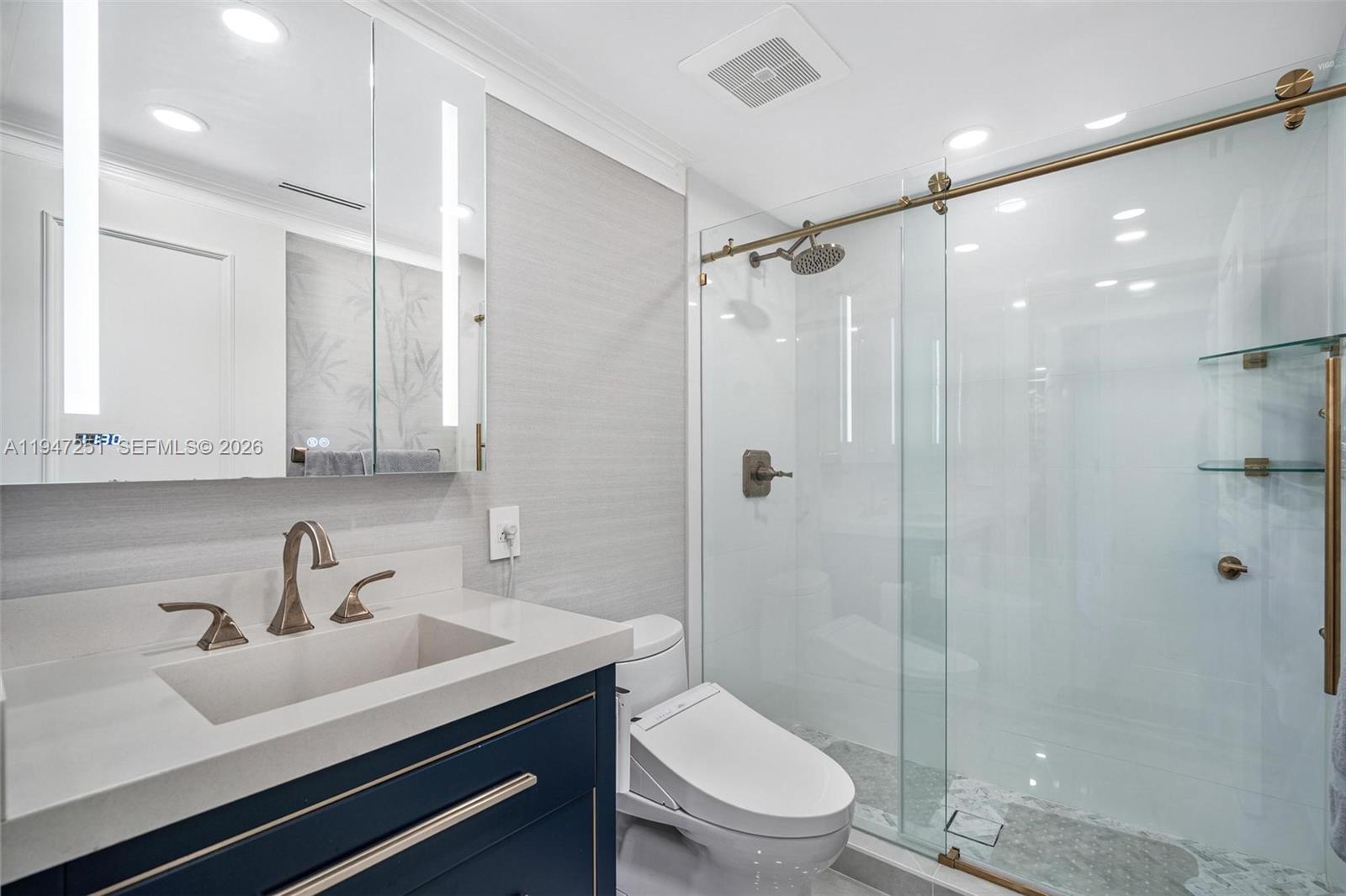 SOLIMAR CONDO - Residential