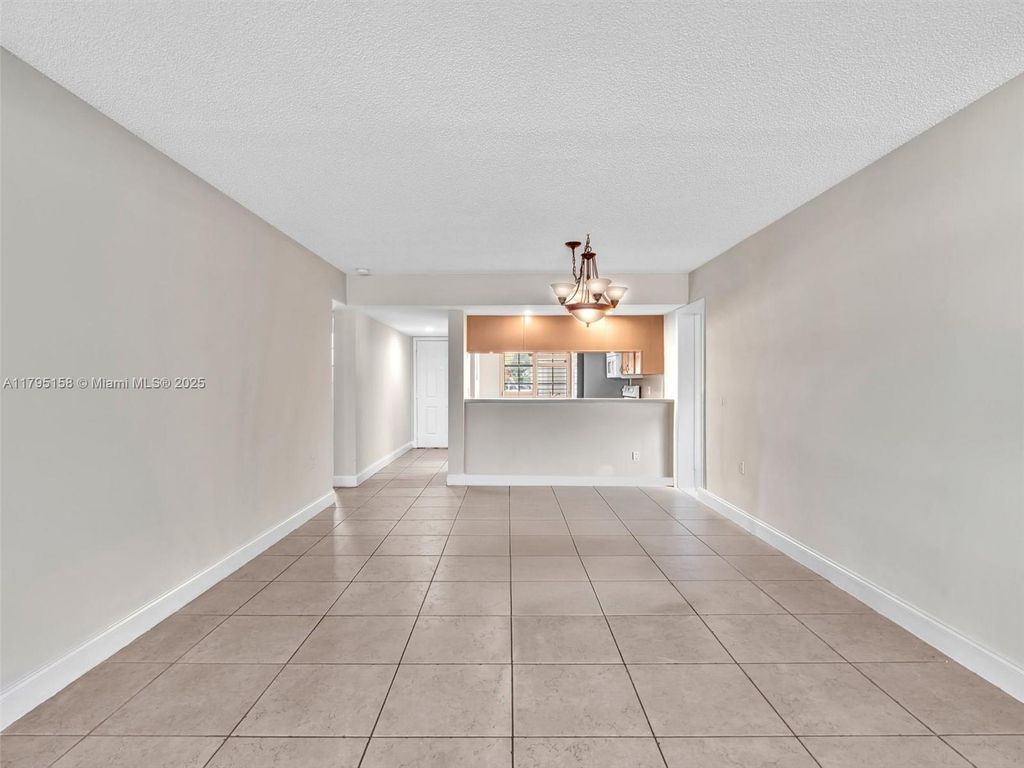 Photo of 6061 Balboa Cir #104, Boca Raton, FL 33433 (MLS # A11795158)