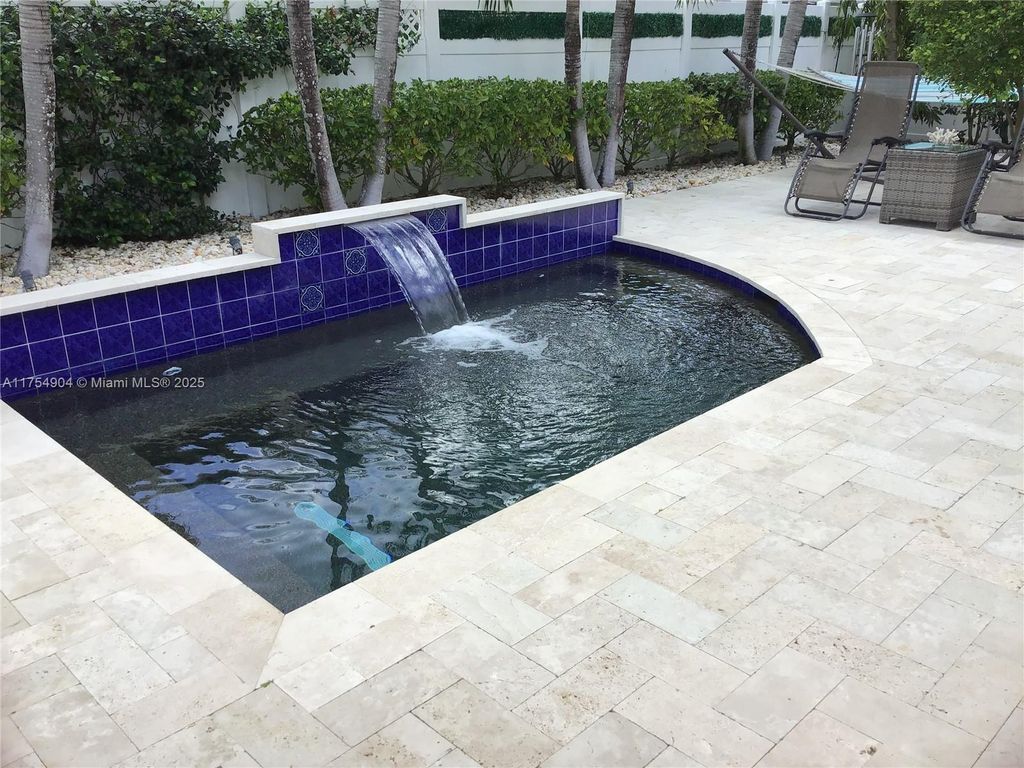 listing image 59