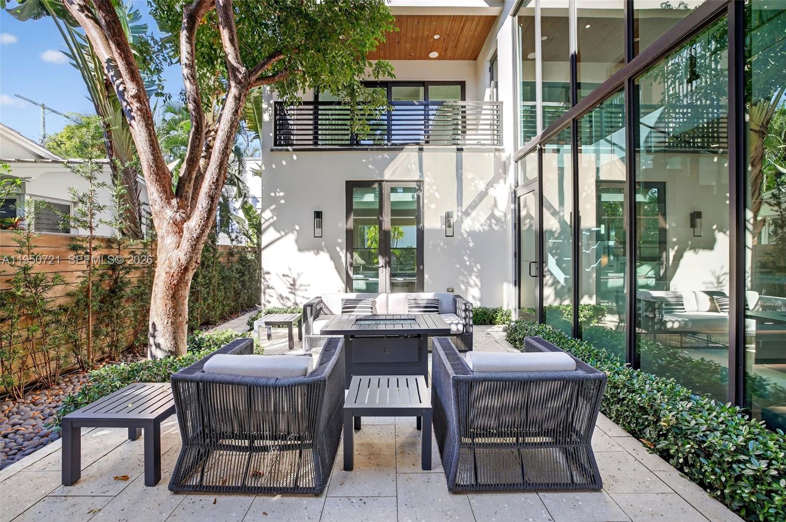 COLEE HAMMOCK - Residential