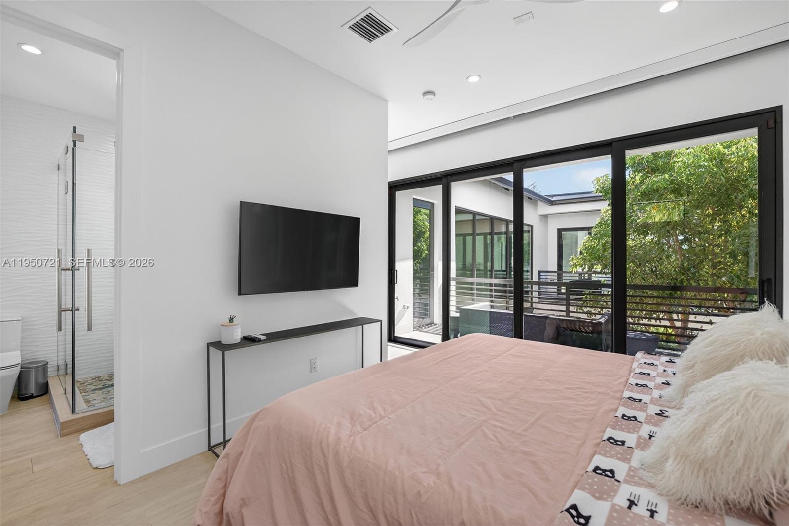 COLEE HAMMOCK - Residential