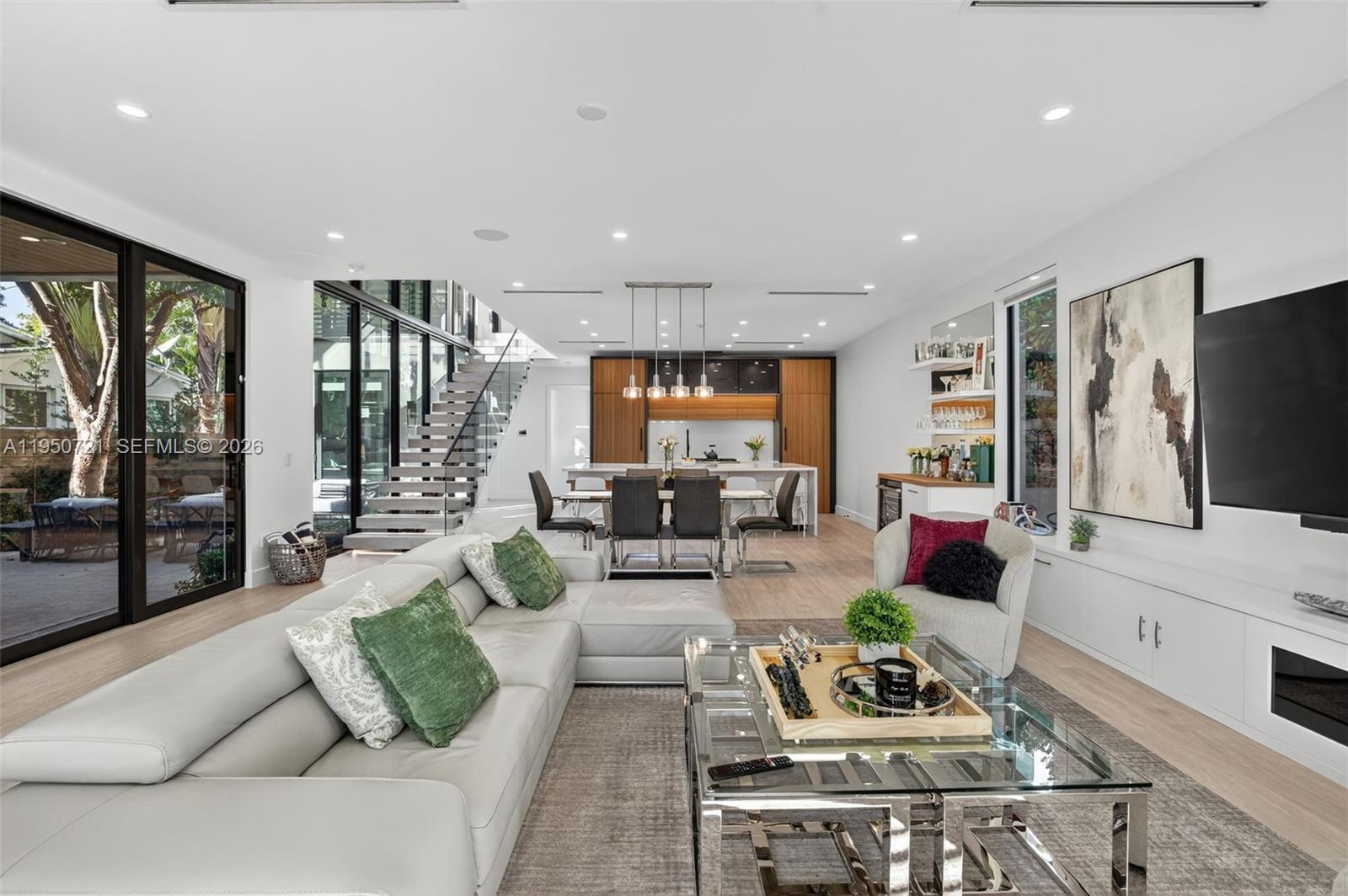 COLEE HAMMOCK - Residential